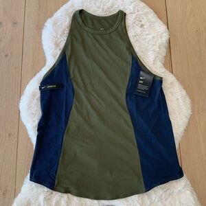 Nike Woman Tank Top Size M - TALL